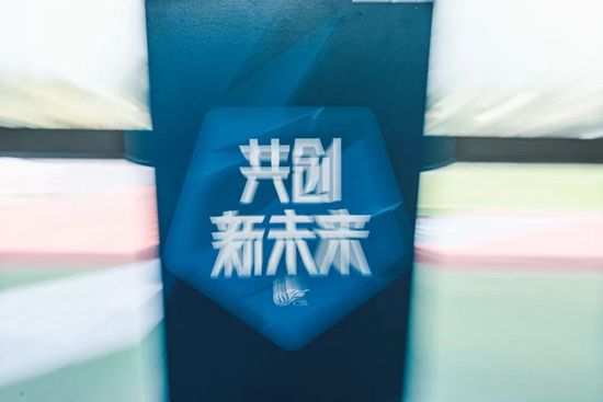亚洲美女奶水好多